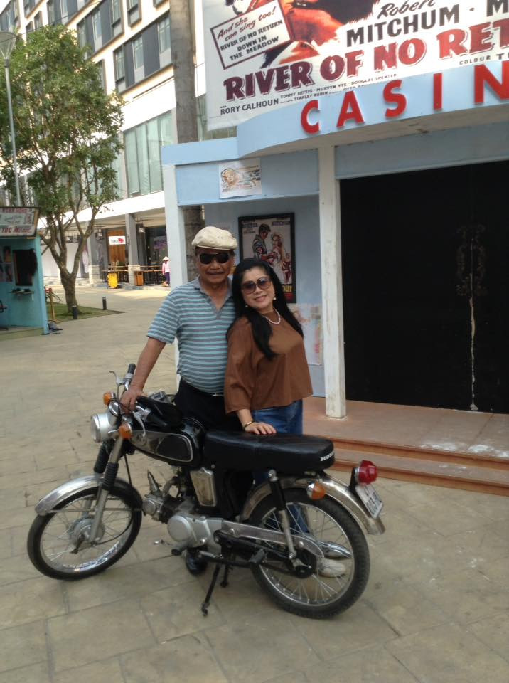 Cuộc sống hạnh phúc ở tuổi 85 của NSND Trần Hiếu và vợ kém 18 tuổi ảnh 2