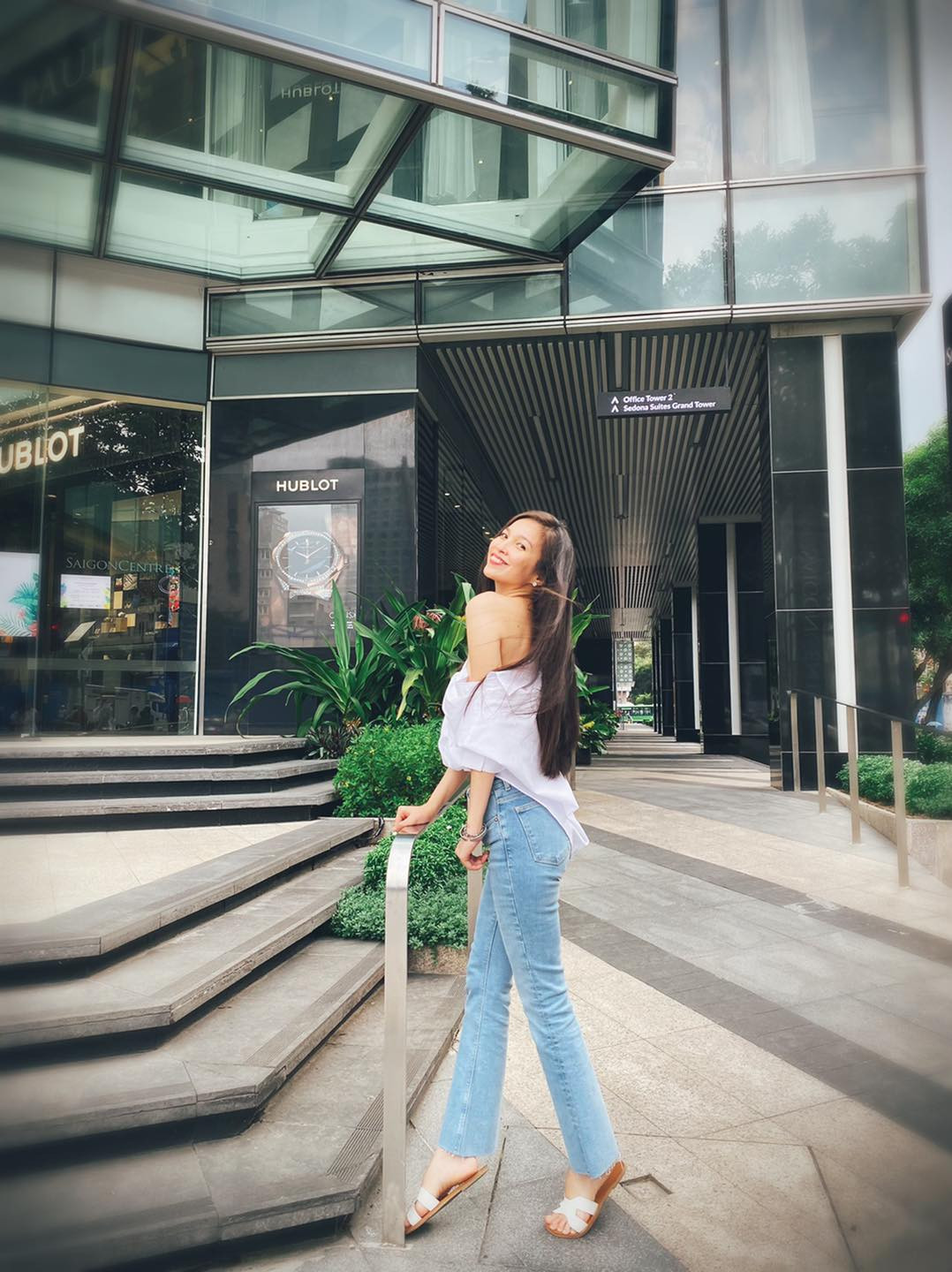 Hiền Thục gây choáng với hình thể ‘không phải dạng vừa’ với bikini ở tuổi 39 ảnh 8