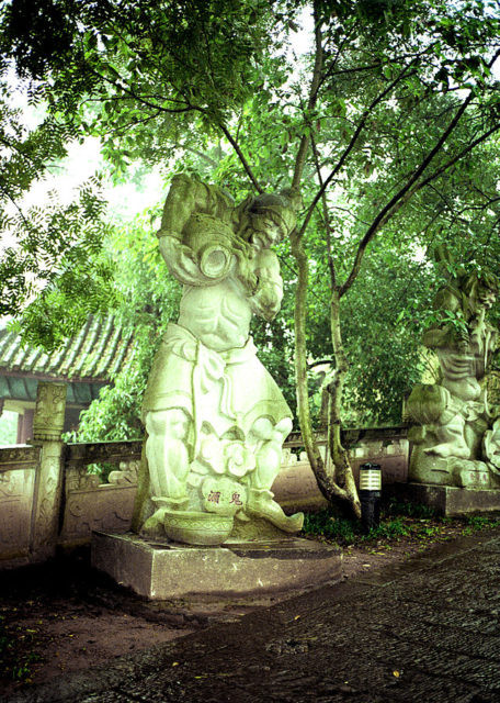 Rợn người bước vào 'chốn địa ngục ở trần gian' tại Trung Quốc ảnh 10