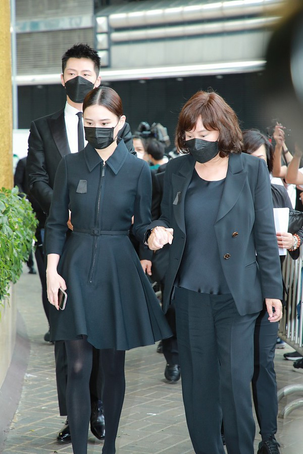 Chuyện tình giữa ái nữ xinh đẹp nhất của ‘vua sòng bài Macau’ và tài tử Đậu Kiêu ảnh 1