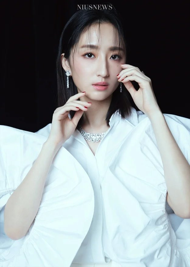 Diva Thái Y Lâm là ‘Nữ thần Đài Loan 2020’ ảnh 3