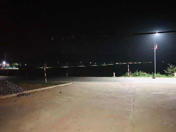 Cùng thanh niên Nghệ An 'Thắp sáng đường quê' ảnh 2