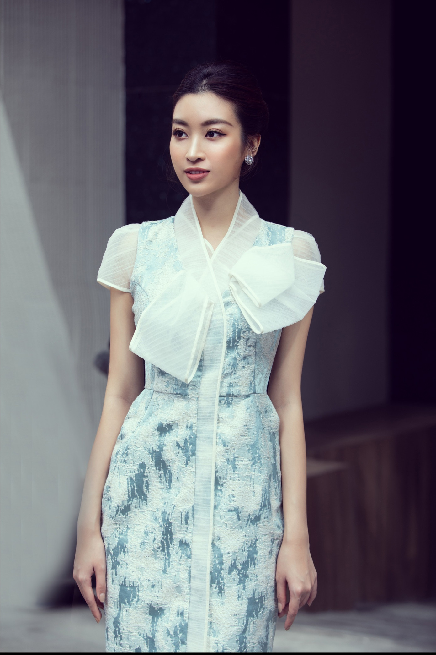 Lương Thuỳ Linh 'ghen tị' với Đỗ Mỹ Linh vì không được nhận quà Valentine ảnh 4