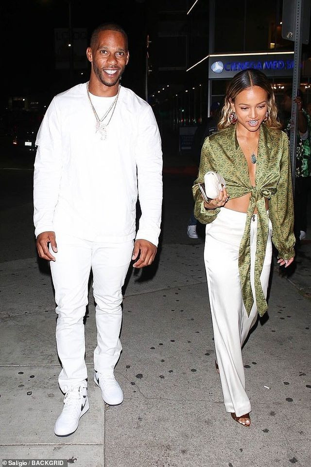 Người mẫu gốc Việt Karrueche Tran khoe da thịt táo bạo đi tiệc Halloween ảnh 7