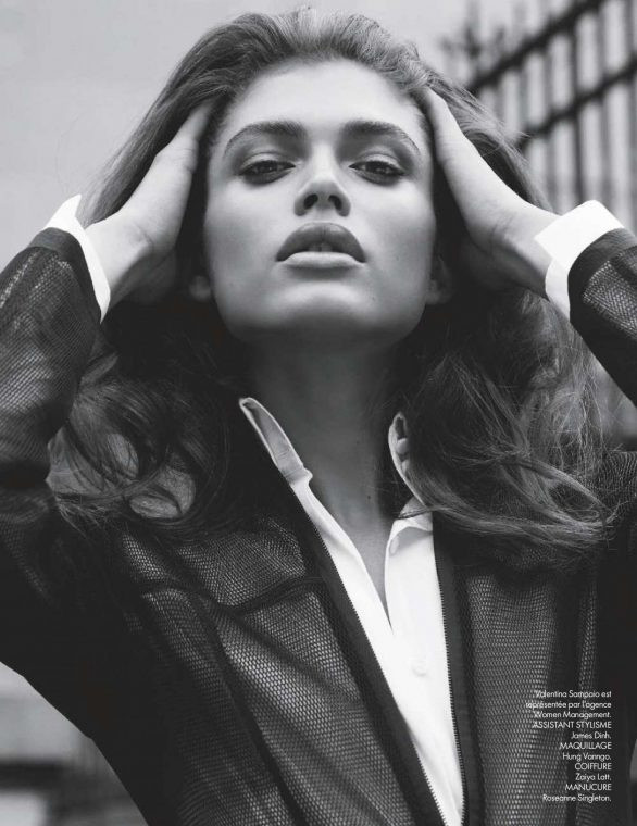 Vóc dáng gợi cảm đầy mê hoặc của người mẫu chuyển giới Valentina Sampaio ảnh 5