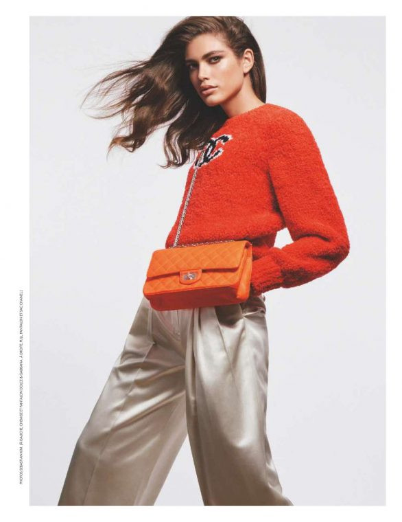 Vóc dáng gợi cảm đầy mê hoặc của người mẫu chuyển giới Valentina Sampaio ảnh 7