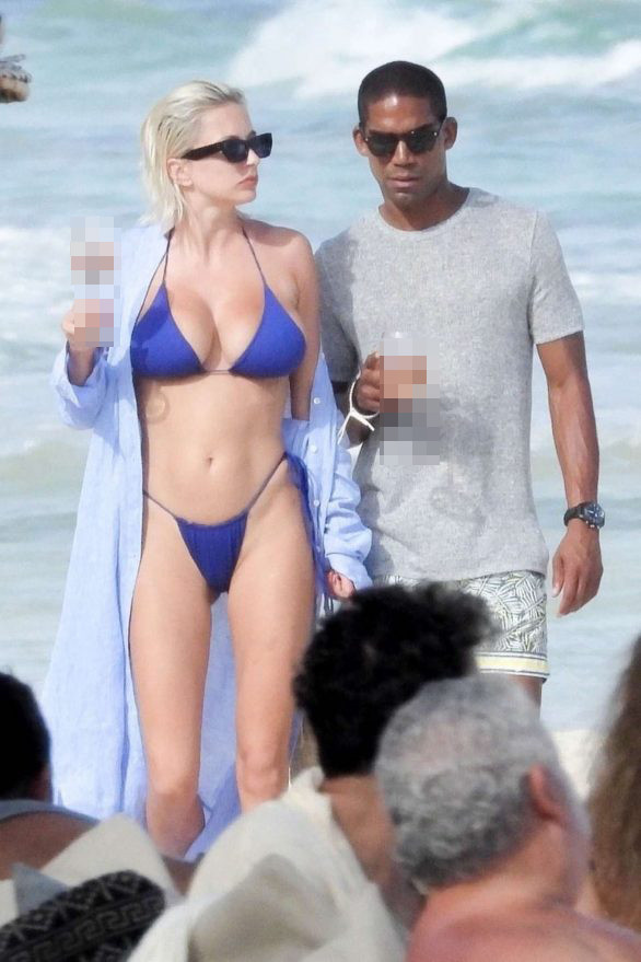 Mỹ nhân được ví như Marilyn Monroe 'thiêu đốt' ánh nhìn với bikini bé xíu ảnh 3