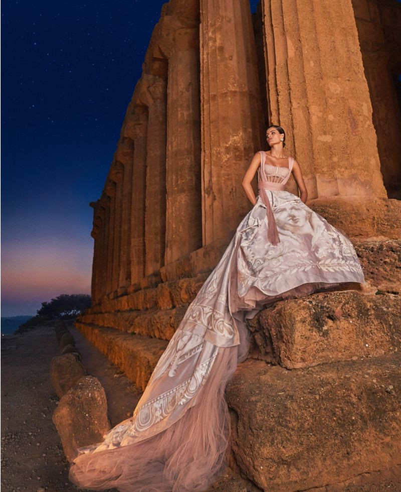 Mê mẩn ngắm vóc dáng tuyệt mỹ của siêu mẫu Brazil Isabeli Fontana ảnh 4