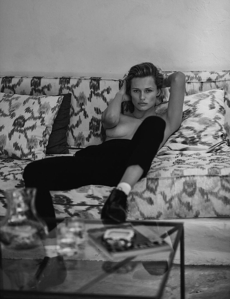 Ảnh khoả thân đẹp như tạc tượng của siêu mẫu nóng bỏng hàng đầu thế giới ảnh 12