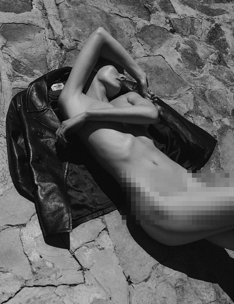 Ảnh khoả thân đẹp như tạc tượng của siêu mẫu nóng bỏng hàng đầu thế giới ảnh 10