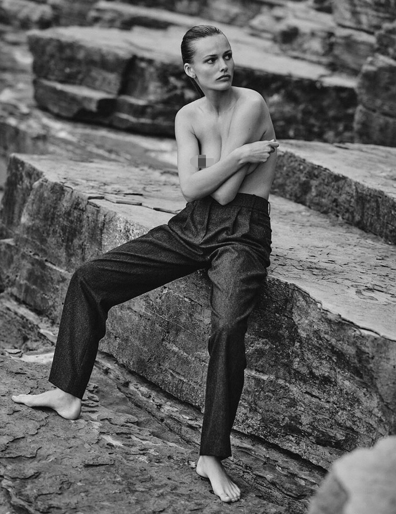 Ảnh khoả thân đẹp như tạc tượng của siêu mẫu nóng bỏng hàng đầu thế giới ảnh 11