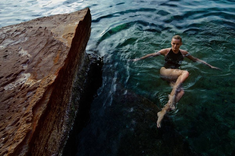 Ảnh khoả thân đẹp như tạc tượng của siêu mẫu nóng bỏng hàng đầu thế giới ảnh 4