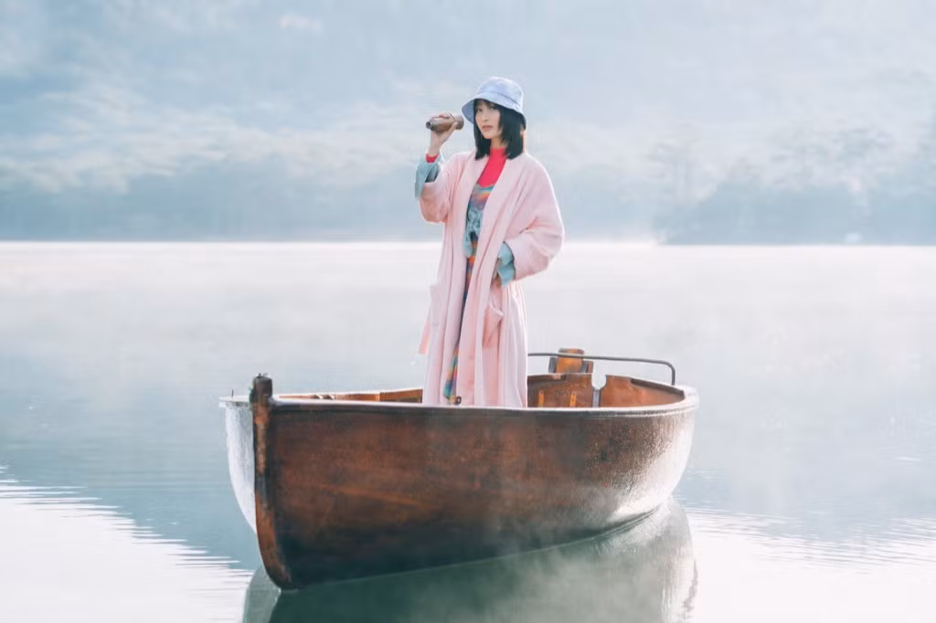 Juky San ra mắt MV đậm chất thơ dành tặng những trái tim yêu đơn phương mùa Valentine ảnh 4