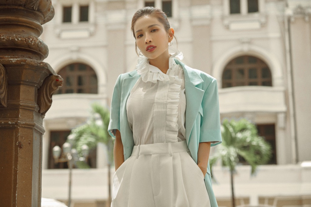 Khả Như dấn thân vào vai trò mới, cố gắng kiếm tiền vì sợ viễn cảnh không người chăm sóc ảnh 2