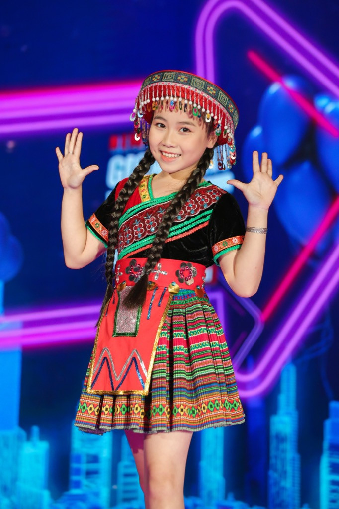 Khánh Linh Giọng hát Việt nhí: Big Daddy - Emily tung quà “khủng” nhưng lại là đội “ế” nhất tập 1 ảnh 7