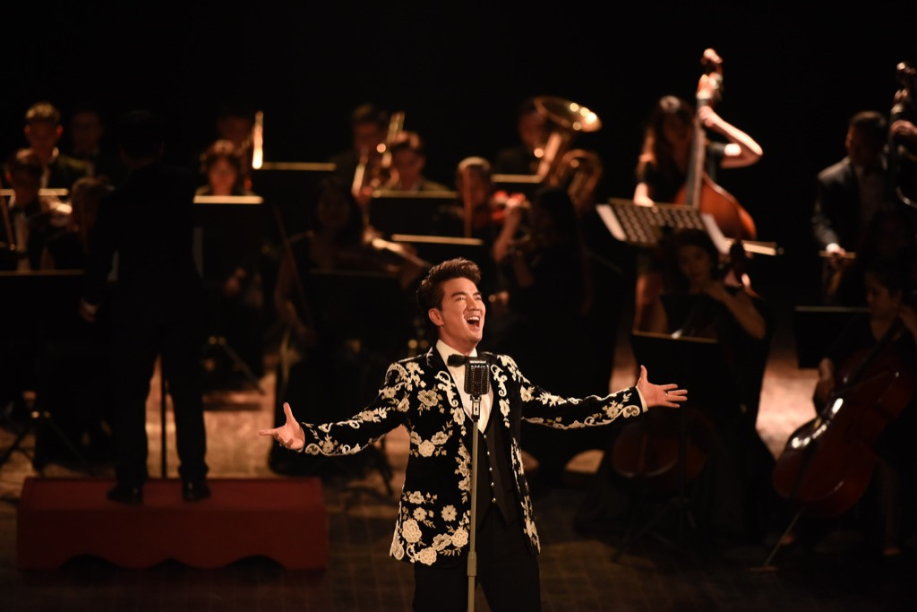 Ca sĩ Đàm Vĩnh Hưng vào vai có số phận bi thương, mắc bệnh hiểm nghèo trong MV drama mới ảnh 1