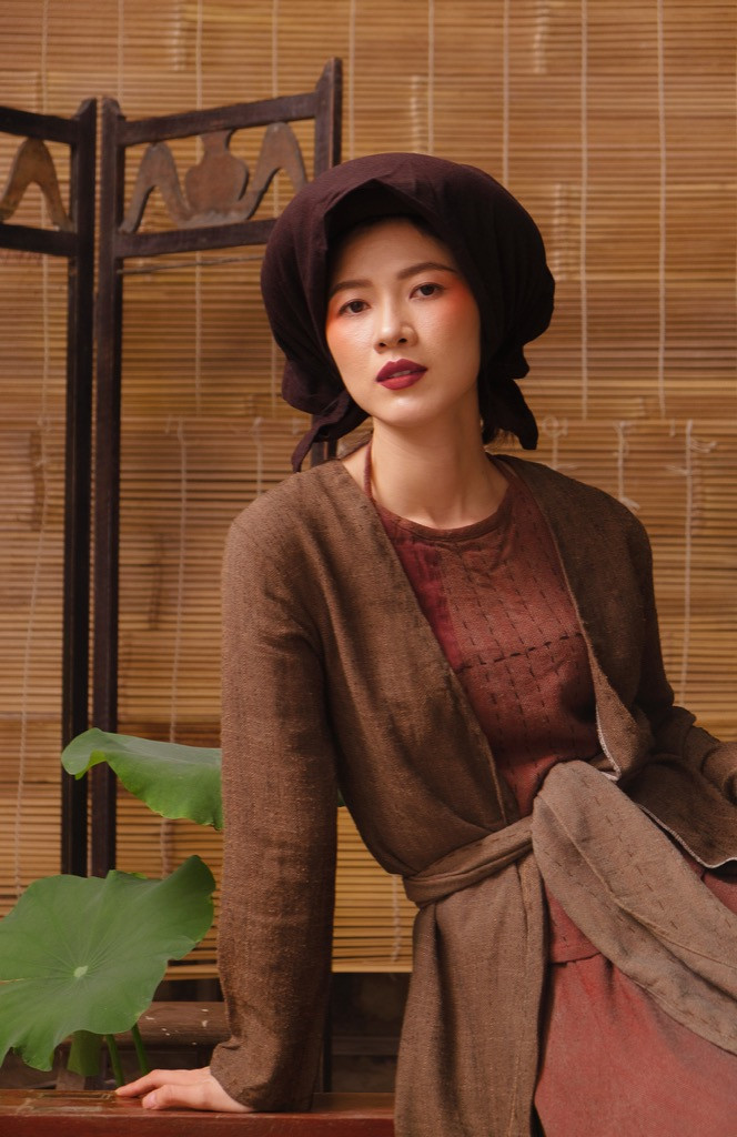 Oanh Kiều khoe sắc trong bộ ảnh đón Xuân Tân Sửu dựa trên hình tượng mẹ Trạng Tí ảnh 3