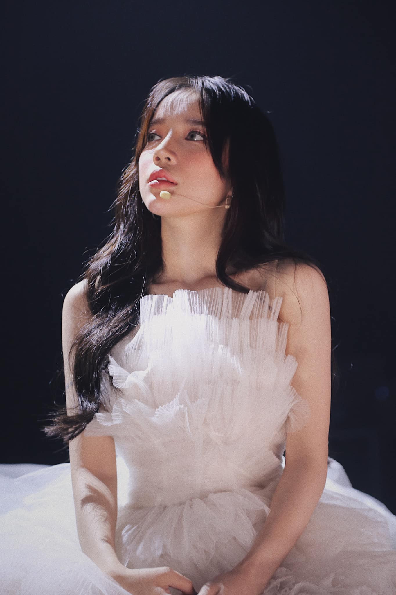 Lyly tự nhận mình không phải “good girl”, không nuối tiếc tình đầu dù đầy ắp kỉ niệm ảnh 3