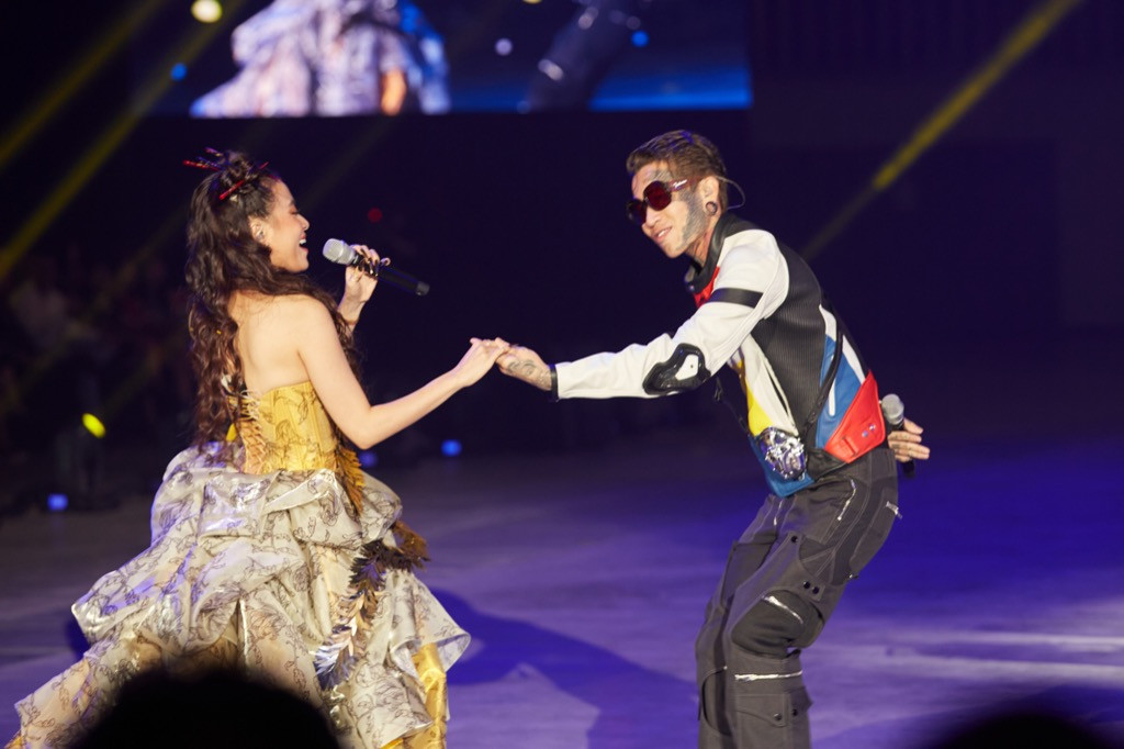 Dế Choắt vừa được gọi tên tại lễ trao giải WeChoice, nút vàng YouTube lập tức đến tay ảnh 4