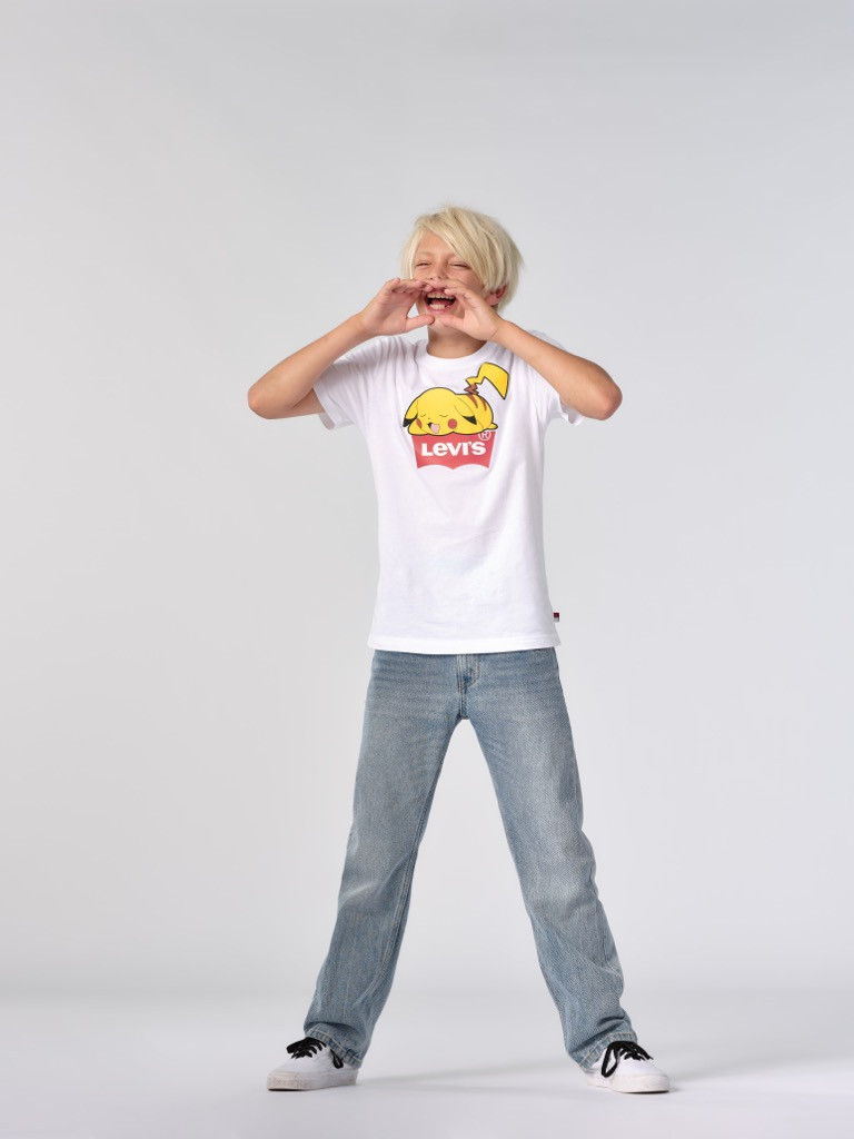 Ngắm bộ sưu tập thời trang cực “chất chơi” dành cho hội fan nhà Pokémon ảnh 1