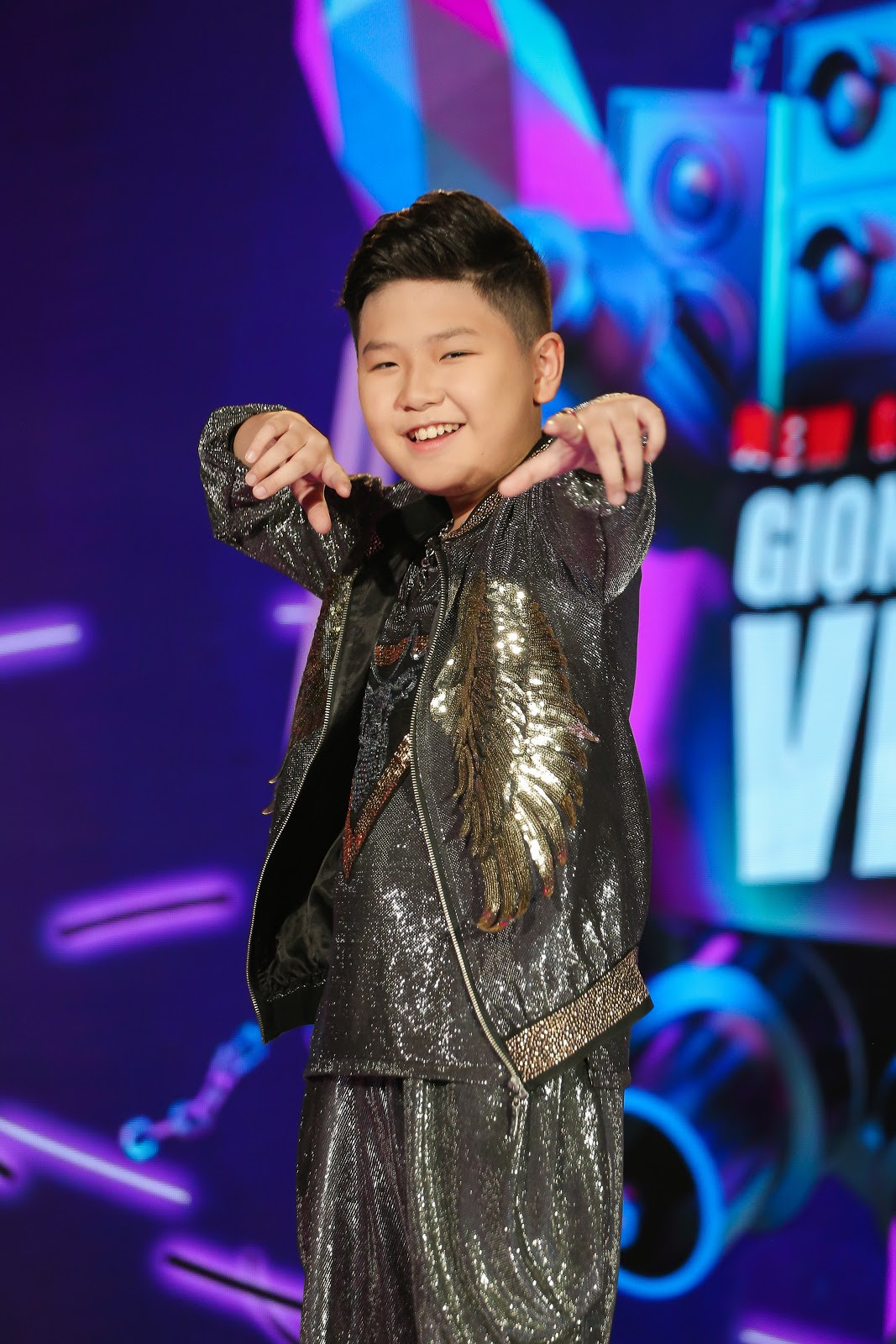 Song Tùng Big Daddy - Emily hai lần nhìn thí sinh yêu thích về đội đối thủ, nắm được “át chủ bài” phút chót ảnh 7