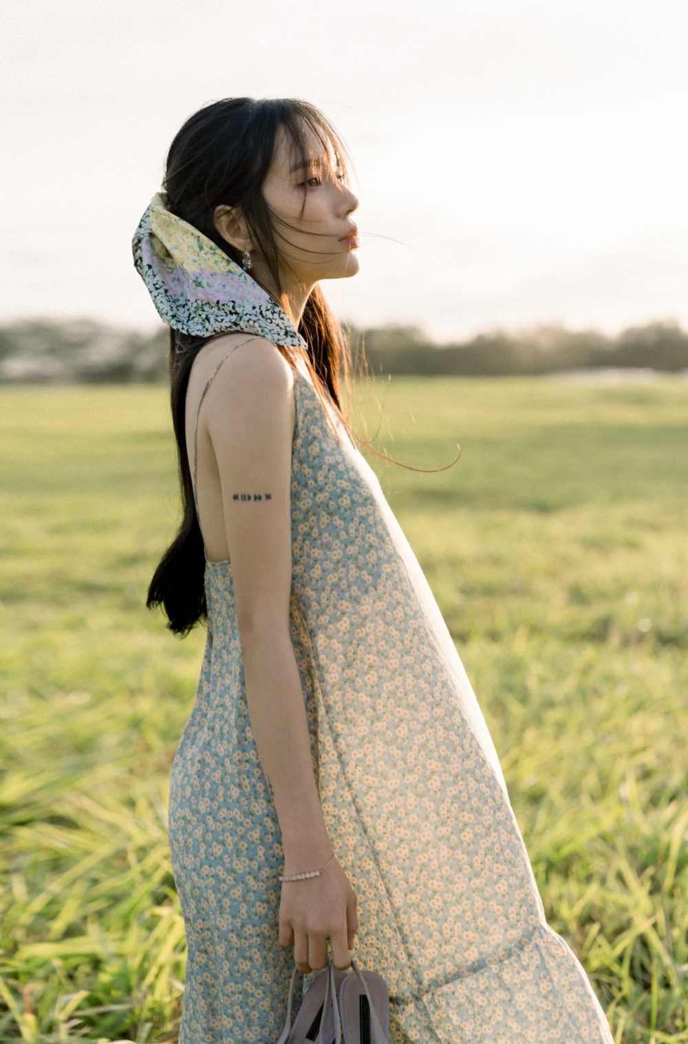 LyLy nhắn nhủ “Người Ta Đâu Thương Em”, trở lại cùng lời thì thầm da diết về tình yêu ảnh 1