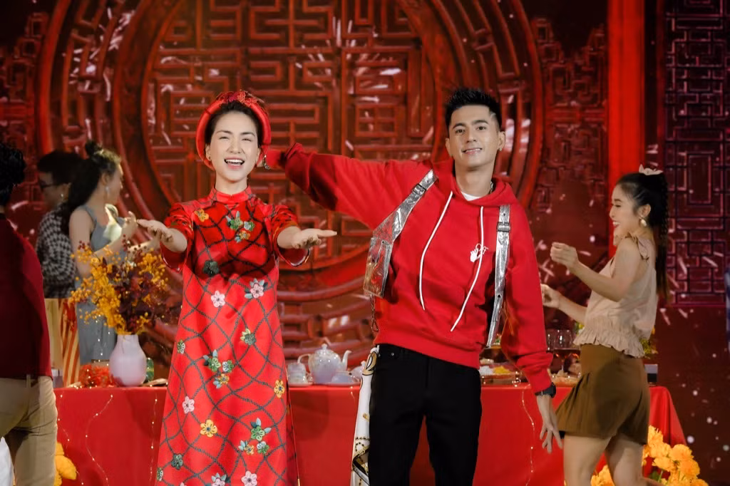 Bùi Anh Tuấn hát cùng Quán quân “King of Rap”, Hòa Minzy nhận rapper Lăng LD làm em trai ảnh 4