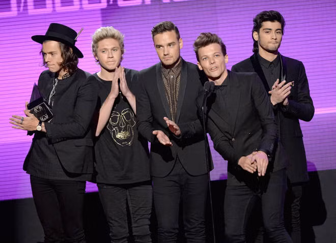 Zayn Malik thừa nhận là fan của Niall Horan nhưng vẫn không quên “đá xoáy” Grammys ảnh 1