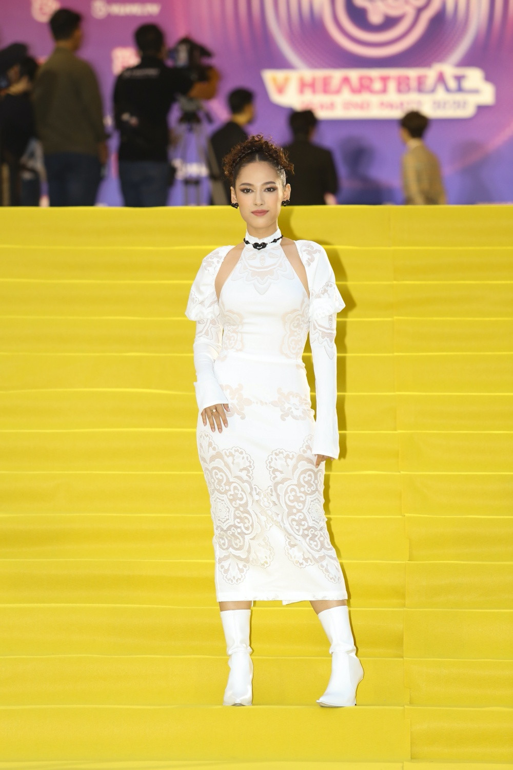 Cặp đôi Nam Em - Lãnh Thanh ngọt ngào sánh vai tại “V Heartbeat Year End Party“ ảnh 5