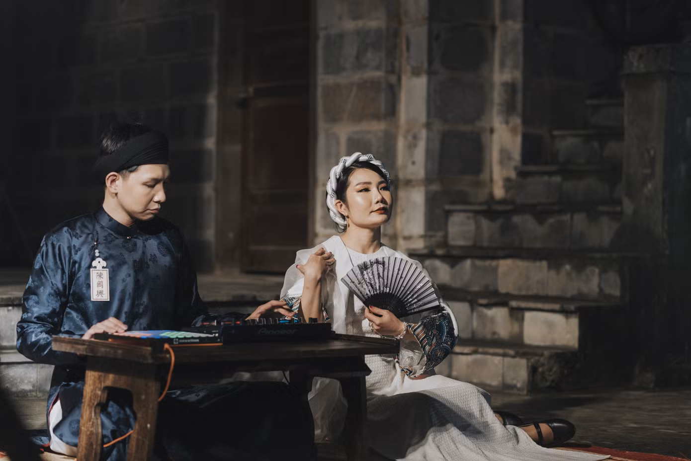 Bình Gold, RichChoi, Chị Cả cùng “vũ trụ rapper” tề tựu trong bản Rap Ca trù độc đáo ảnh 1