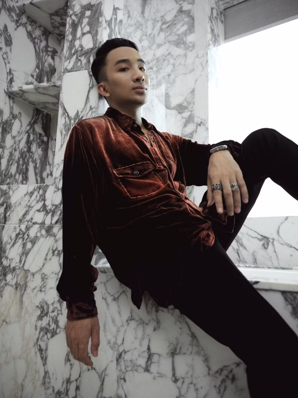 Hoàng Rob tung bộ ảnh “khai pháo” 2021, tiết lộ loạt dự án kết hợp cùng Touliver, SlimV ảnh 2
