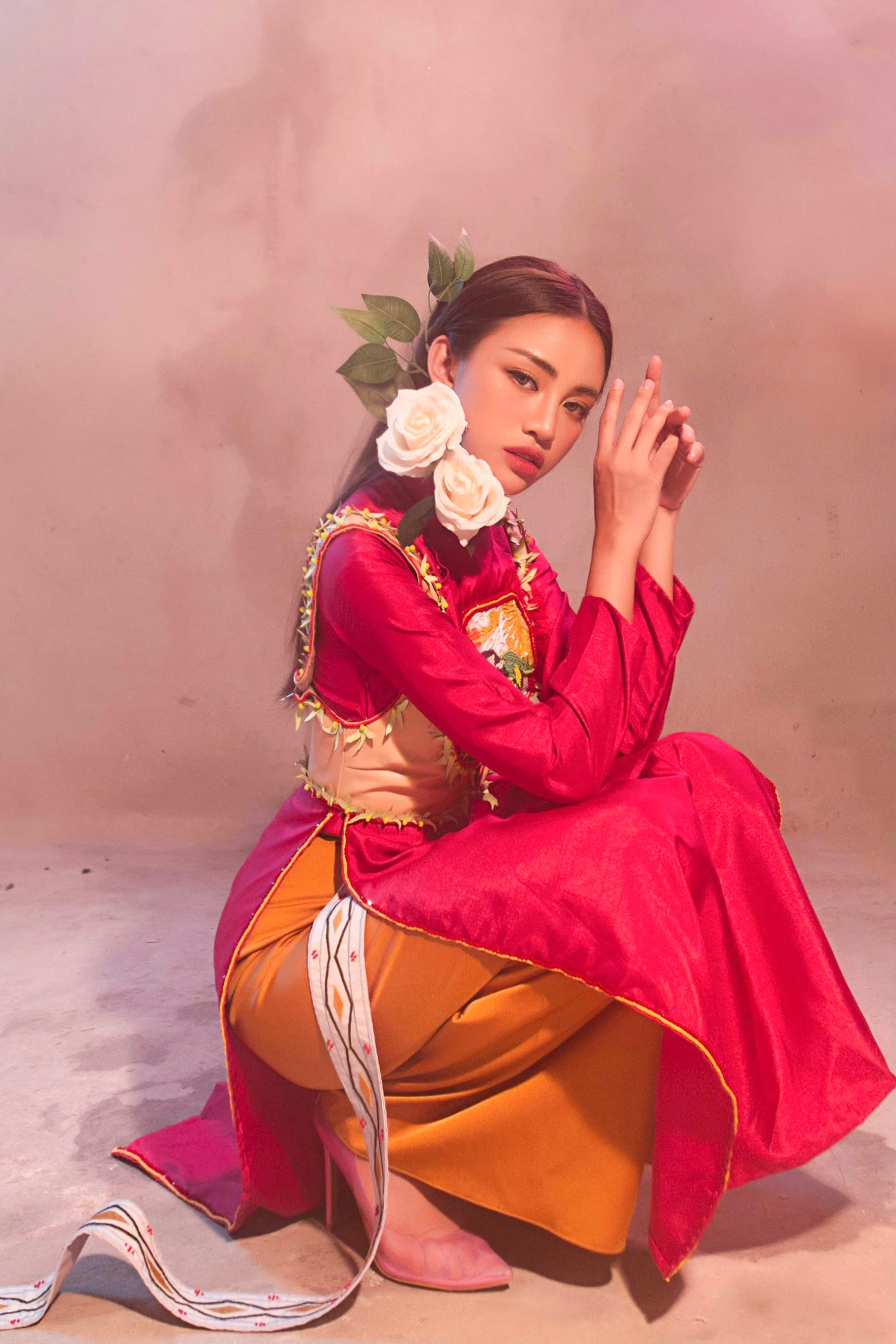 Thiên Nga (The Face) kết hợp cùng nam thần Thái Lan trong phim học đường về giới siêu giàu ảnh 2