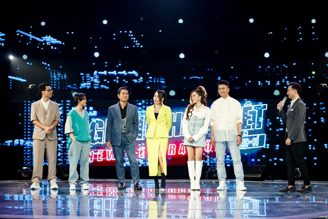 Giọng Hát Việt Nhí: Học trò Hồ Hoài Anh tỏa sáng với sáng tác mới của Pháo - Tez ảnh 10