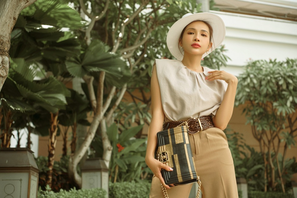 Khả Như dấn thân vào vai trò mới, cố gắng kiếm tiền vì sợ viễn cảnh không người chăm sóc ảnh 4