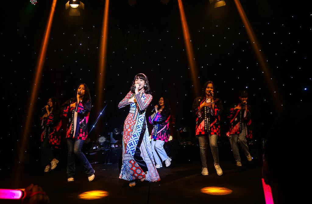 Lý do thành viên Ánh Sáng (SGO48) được một fan cứng chi hơn trăm triệu để mua 500 single? ảnh 4