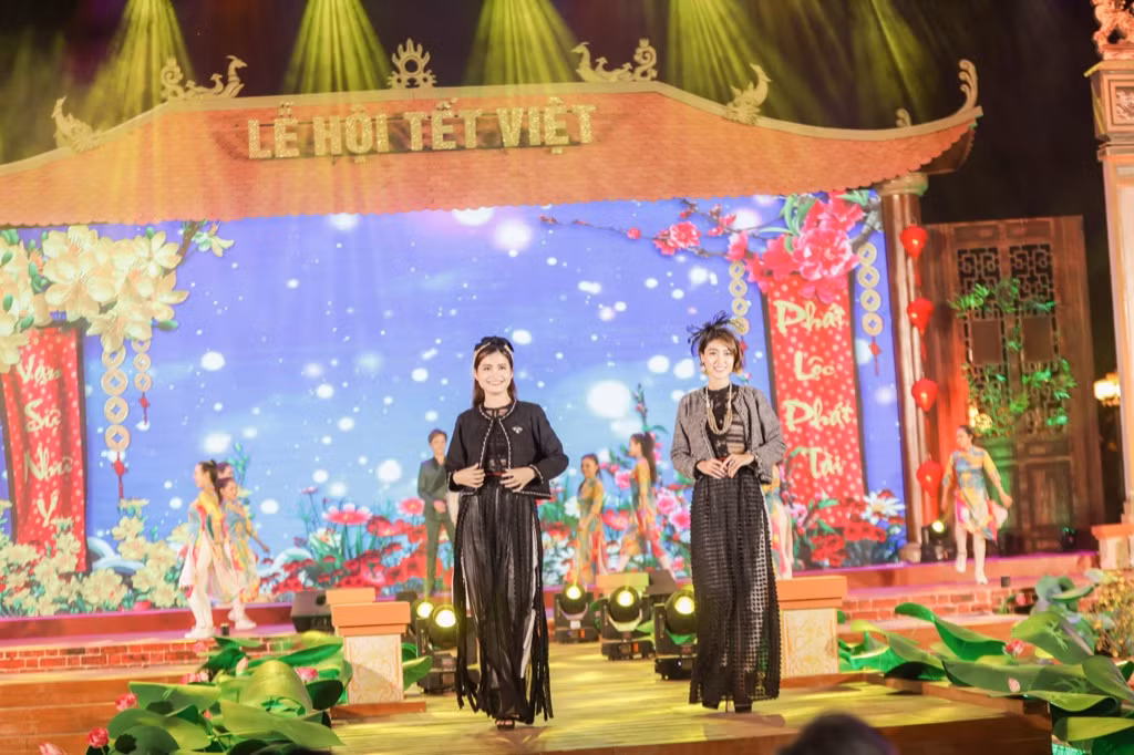 Teen Sài Gòn có thể tranh thủ đón Tết sớm, chụp ảnh đẹp lung linh tại “Lễ hội Tết Việt 2021” ảnh 2