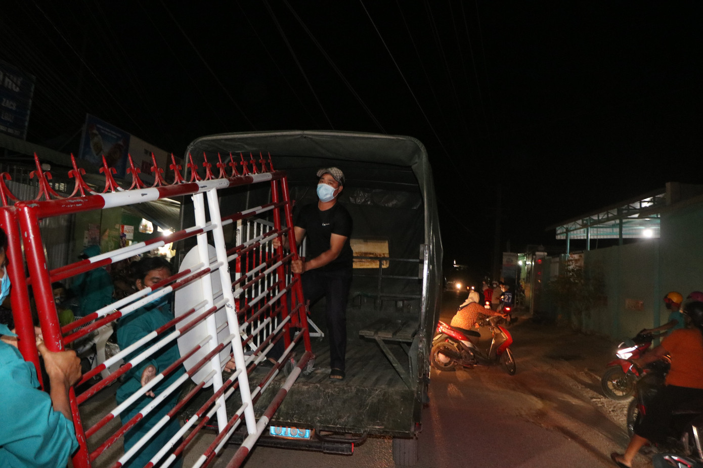 Kết thúc 28 ngày cách ly phòng dịch COVID - 19 tại thôn Văn Lâm ảnh 4