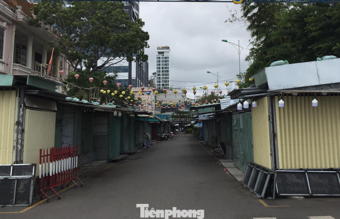 Khánh Hoà: Lùm xùm khu chợ đêm xây loạt ki ốt ngoài quy hoạch ảnh 2