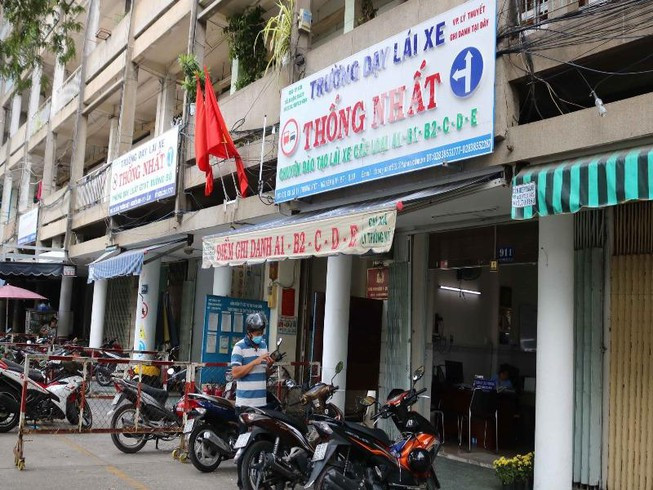 83 giáo viên dạy lái xe 'xài' bằng giả: Sở GTVT TPHCM nói gì? ảnh 3