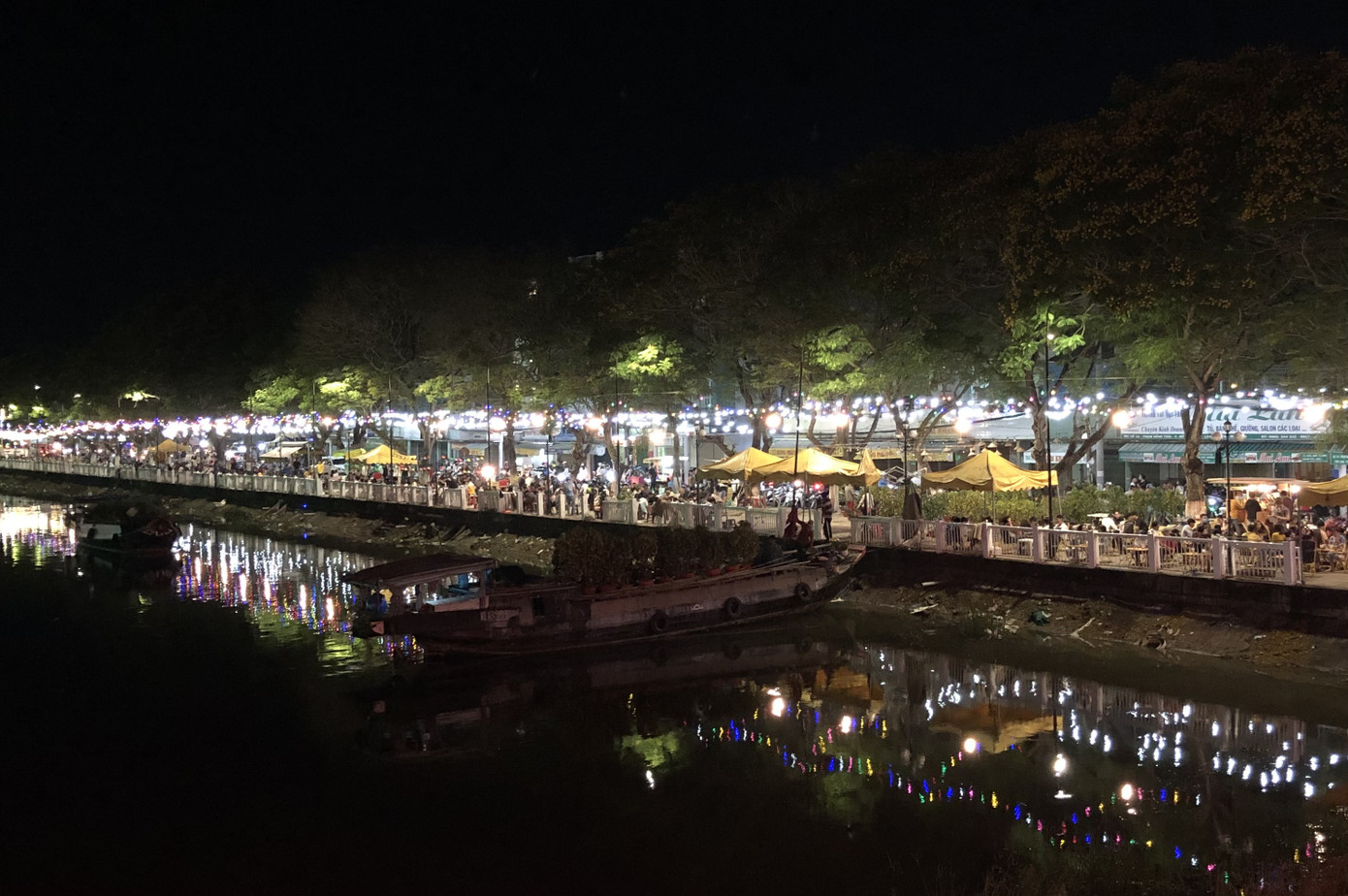 Cả nước chính thức bước sang năm mới Tân Sửu 2021 ảnh 32