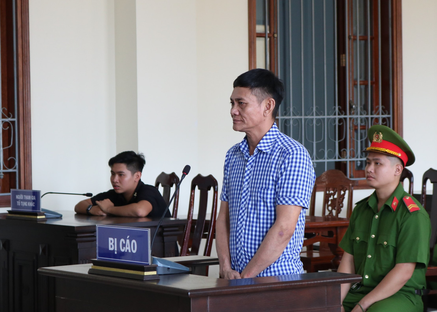 Vận chuyển thuê 1 kg ma tuý với giá 10 triệu đồng, người đàn ông nhận án chung thân ảnh 1