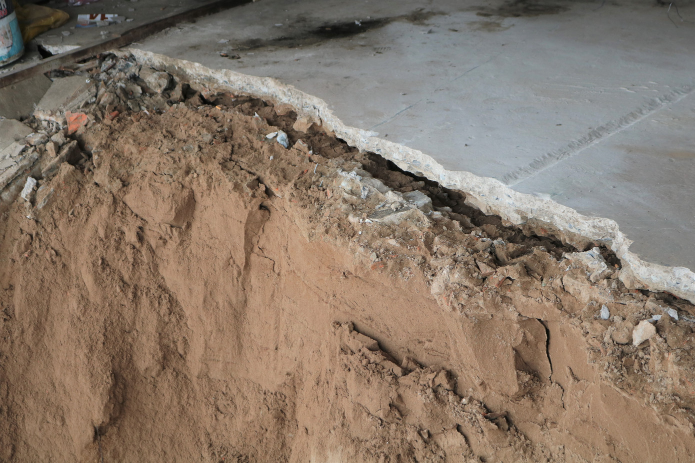 Sạt lở sông Cần Thơ, 5 hộ dân di dời khẩn cấp ảnh 4