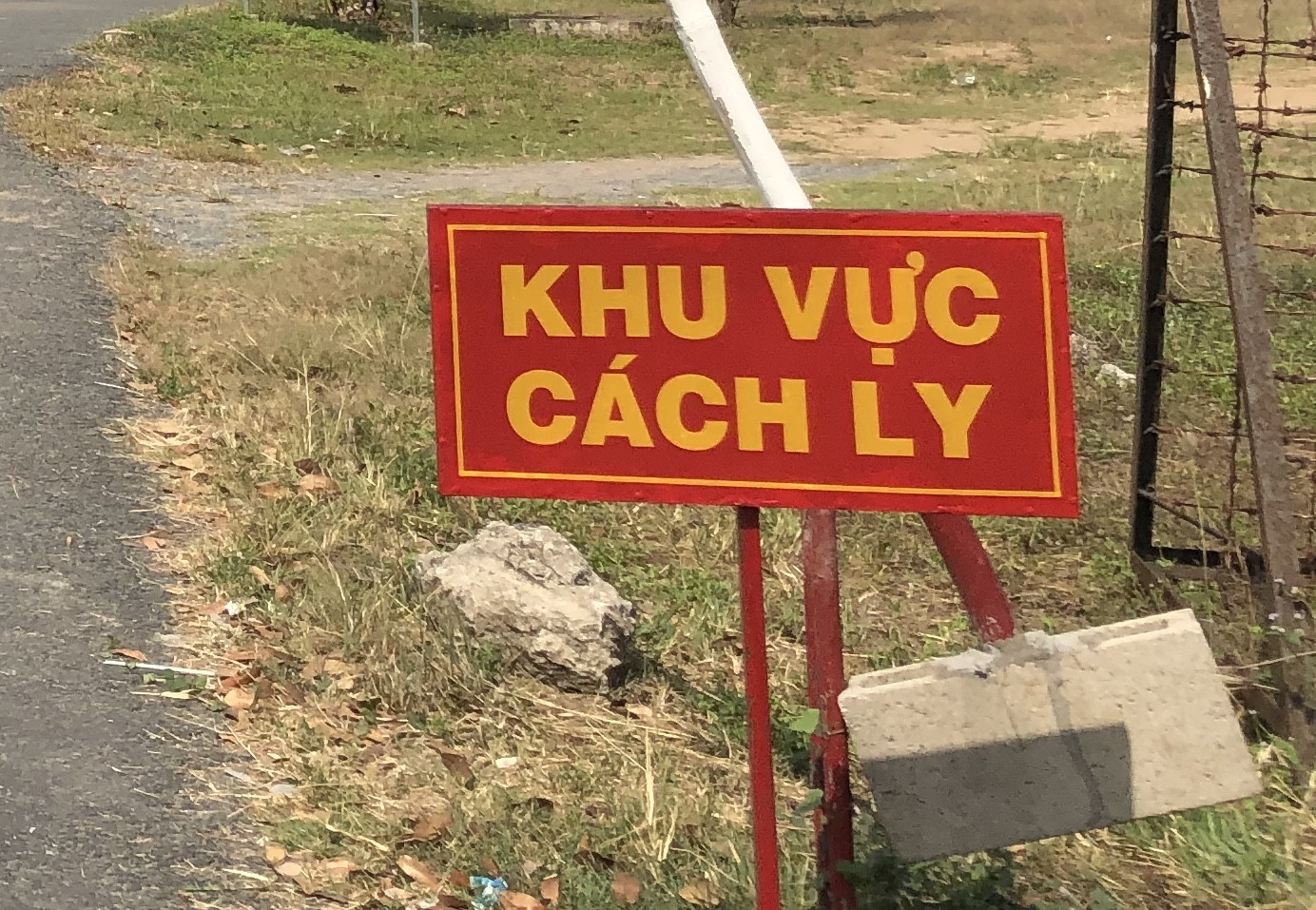 Tài xế chở bệnh nhân 1440 nhậu với bốn người, 640 người phải cách ly ảnh 1