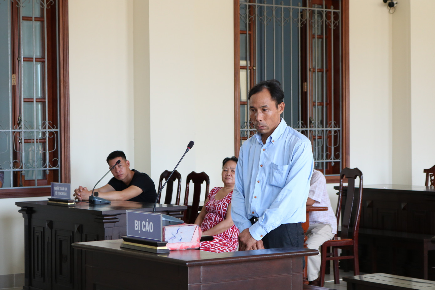 Đi xe máy gây tai nạn chết người, công nhân người Trung Quốc được hưởng án treo ảnh 1