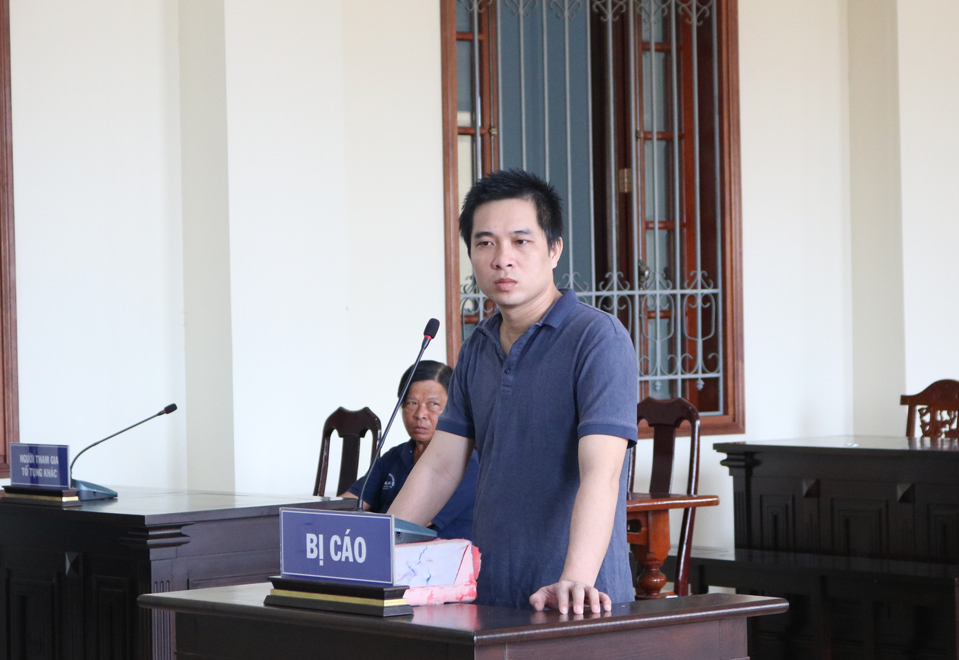 Ghen tuông vô cớ, chồng đoạt mạng vợ bằng 35 nhát dao ảnh 1