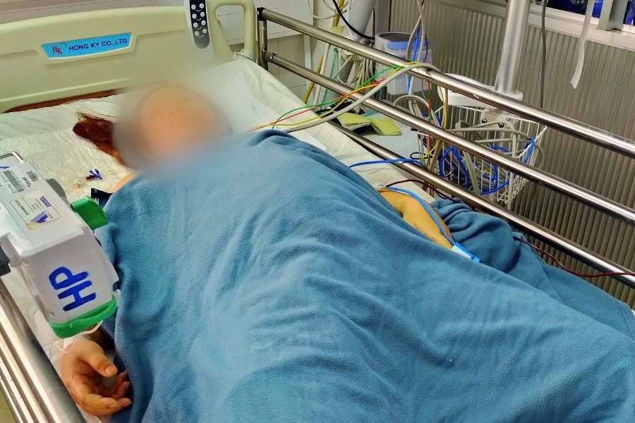 Truyền 49 đơn vị máu cứu bệnh nhân đứt lìa tử cung ảnh 2