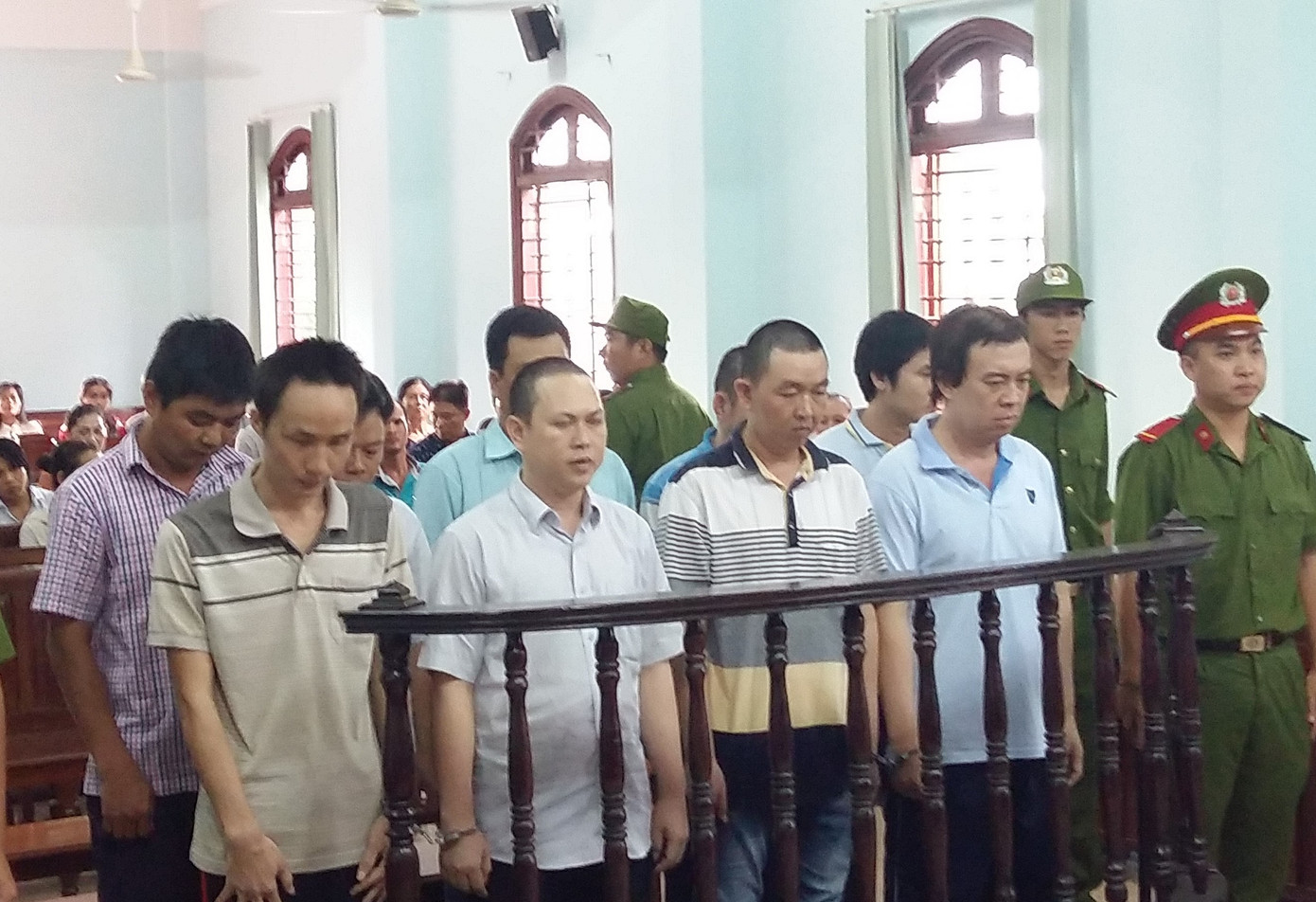 Truy tố 7 lãnh đạo doanh nghiệp 'hối lộ' cán bộ thanh tra giao thông ảnh 1