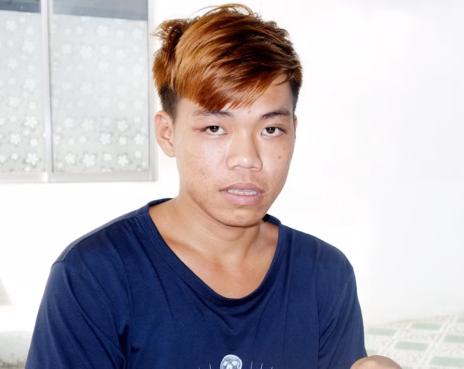 Dụ dỗ cho 25 ngàn đồng, 3 đối tượng lần lượt 'giở trò' với bé gái 10 tuổi ảnh 2