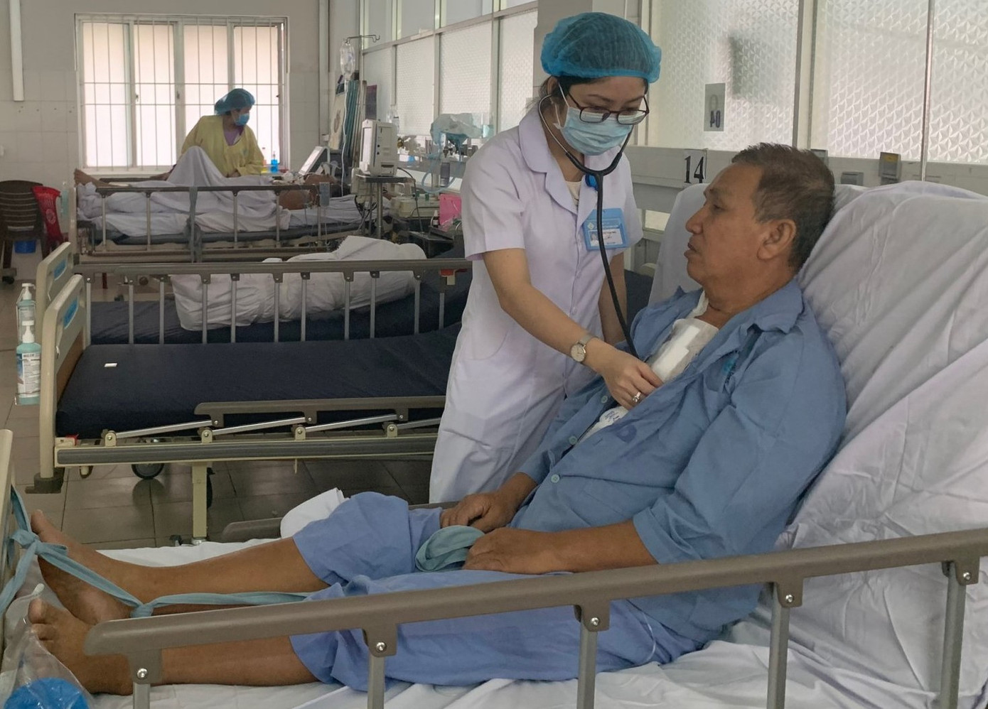 Liên tiếp cứu sống 2 bệnh nhân có nguy cơ tử vong bất ngờ ảnh 1