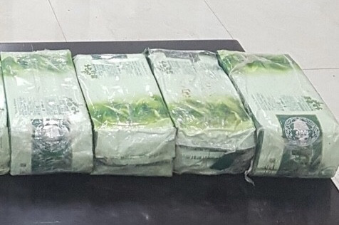 Bắt đôi tình nhân buôn ma túy bị truy nã đặc biệt nguy hiểm định vượt biên sang Campuchia ảnh 3